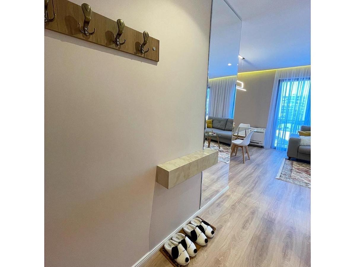 Green Terrace Apartment 5 Tirana Exteriör bild